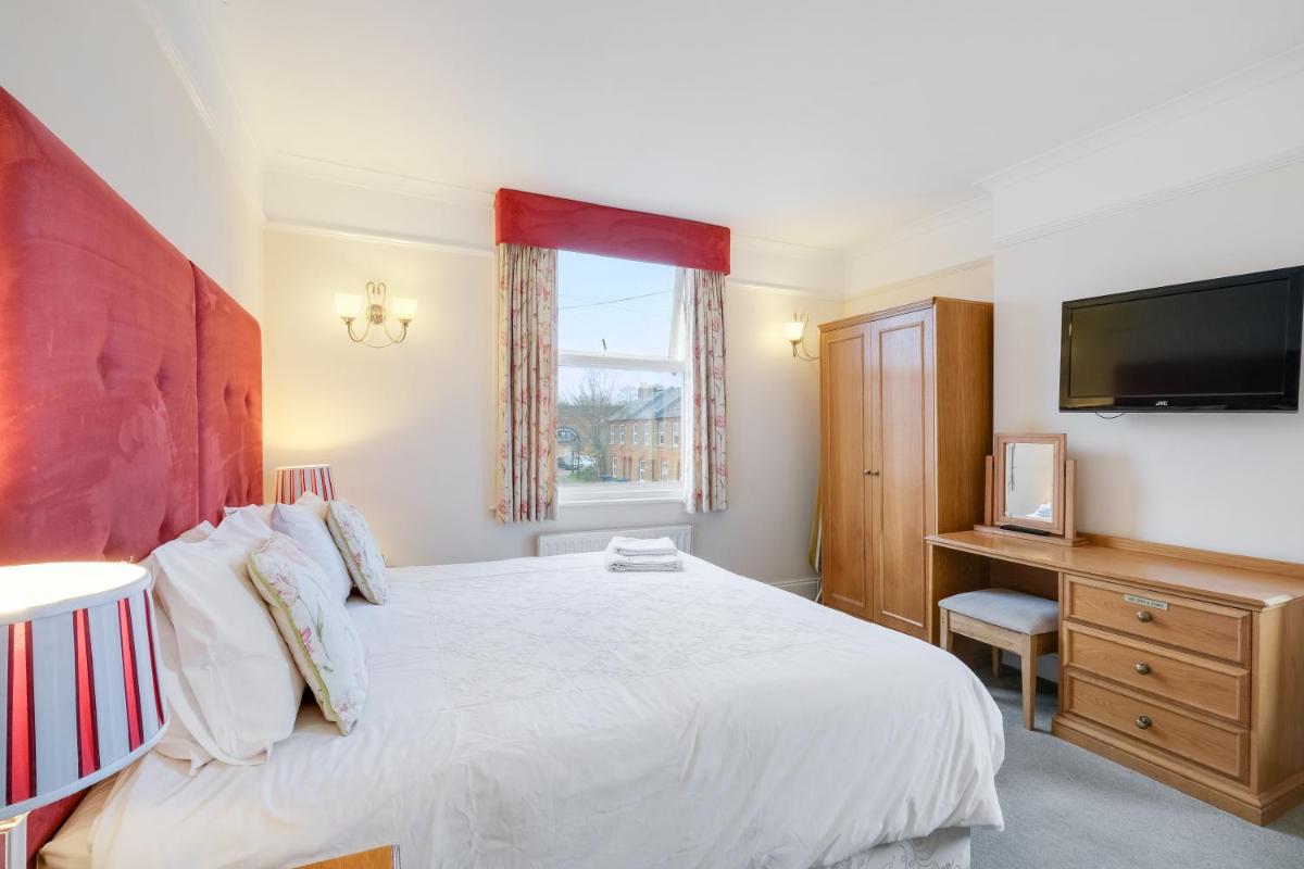 Charles House - Windsor Castle - Housity
