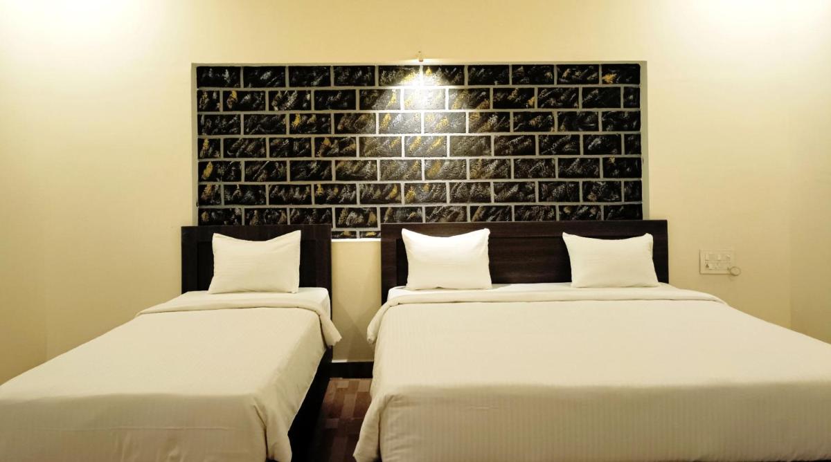 R Hotels By Suraj Residency Yercaud - Housity