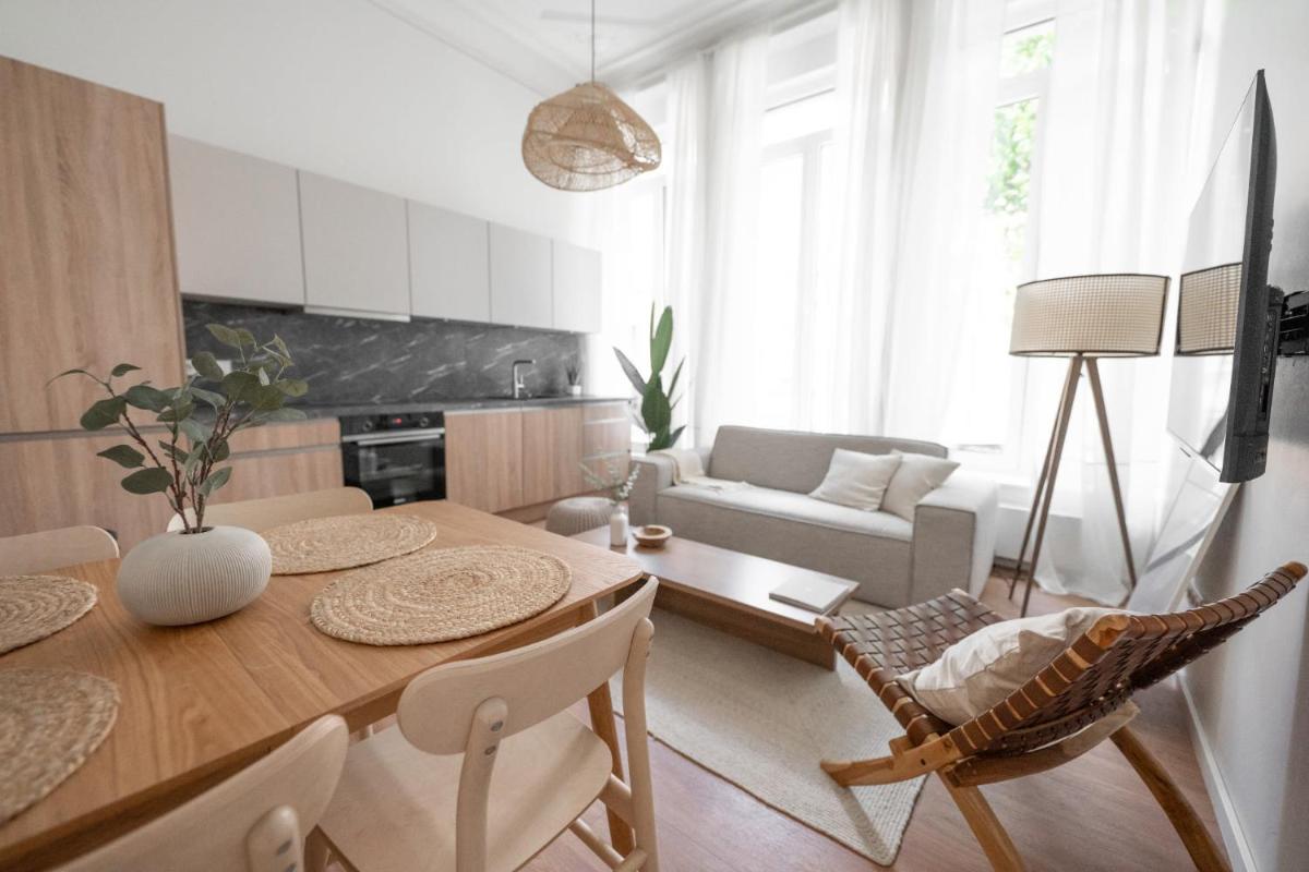 Stockholm Style Designer in Limpertsberg - Housity