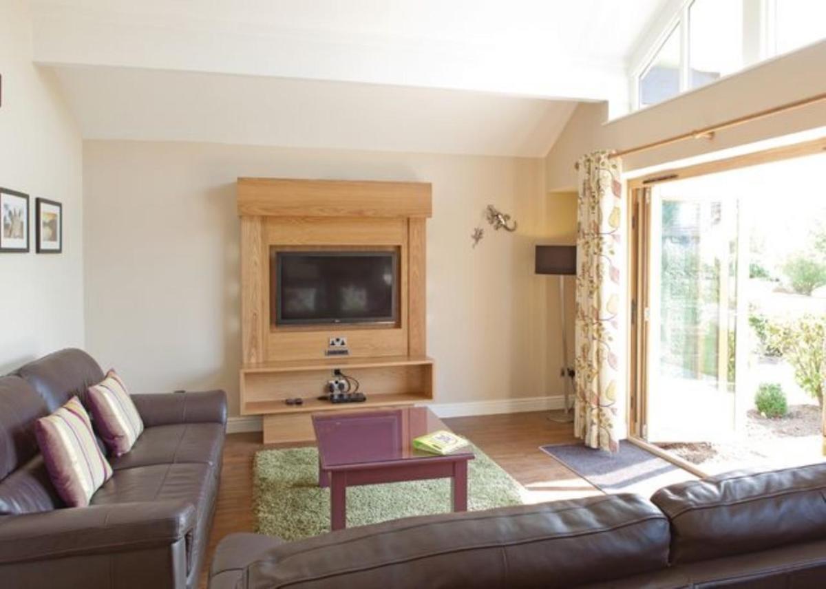 Ribby Hall Village - Housity