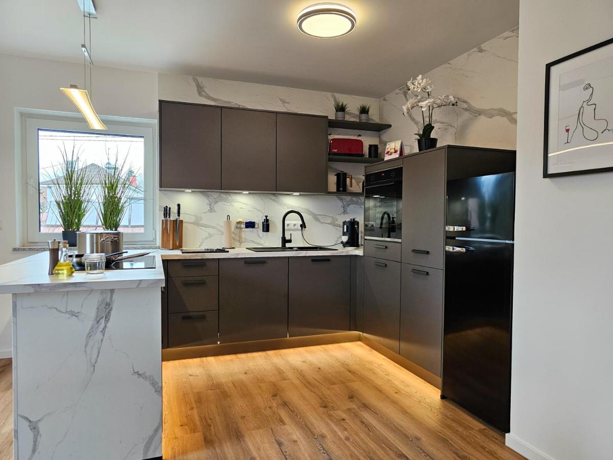 BETTER l modern apartment l Tischkicker - Housity