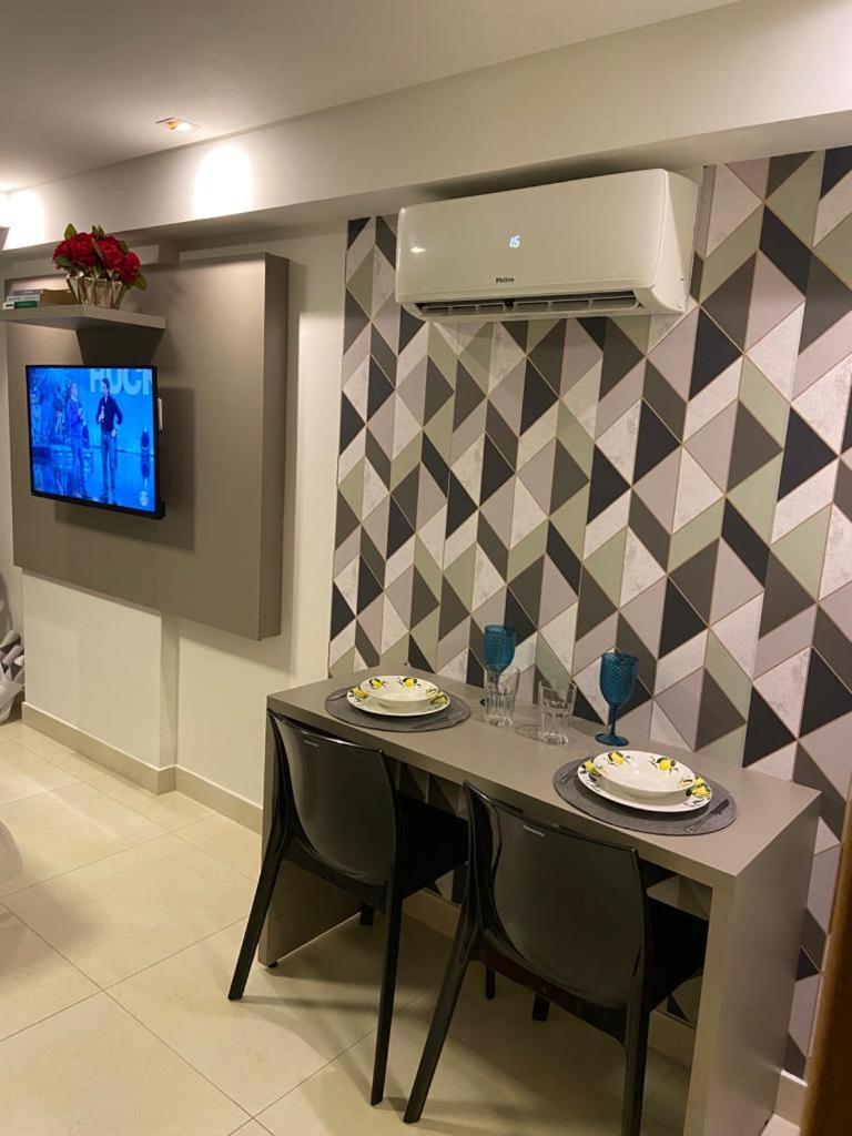 GOLD FLAT MANAÍRA 1705 - Housity