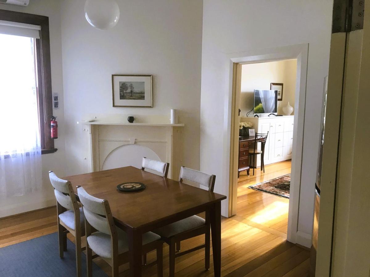 Suitetrails - Belton Apartments-Hedge Cottage