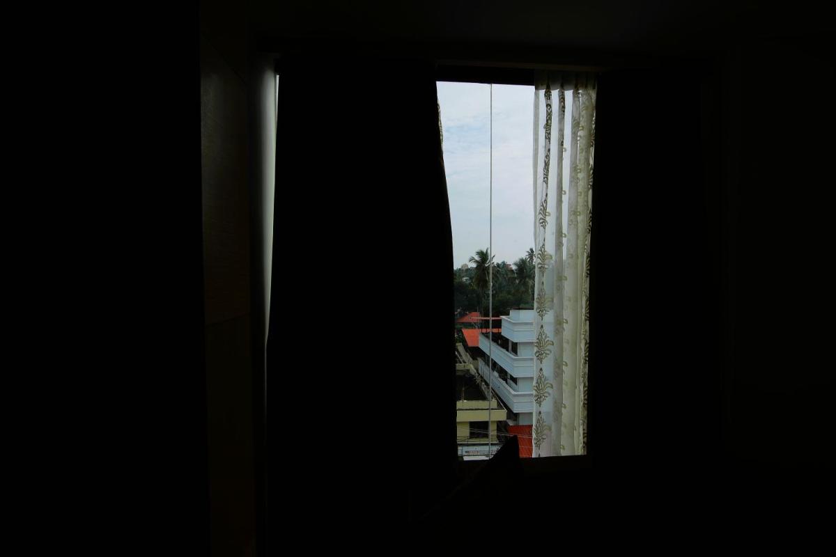 Akhil Classic - Housity
