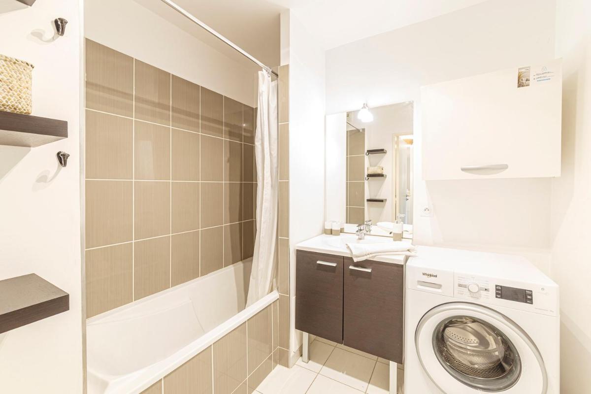 Le Jean Moulin - Appartement à 2 pas du tramway - Housity