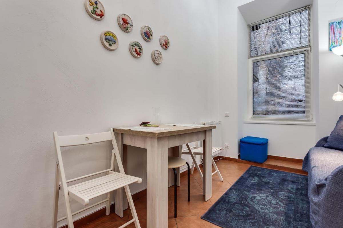 ART Apartments - Housity