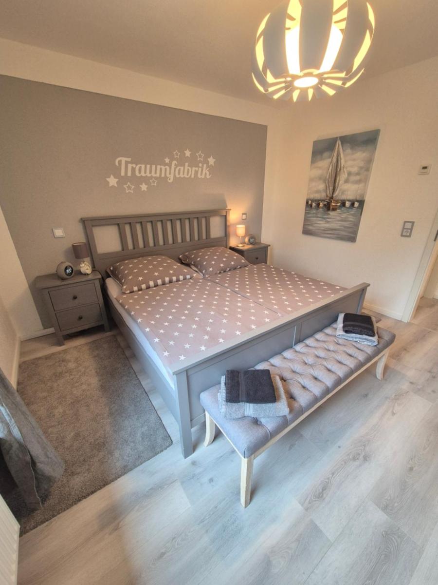 Großes (ca.230m²) freistehendes Einfamilienhaus - Housity