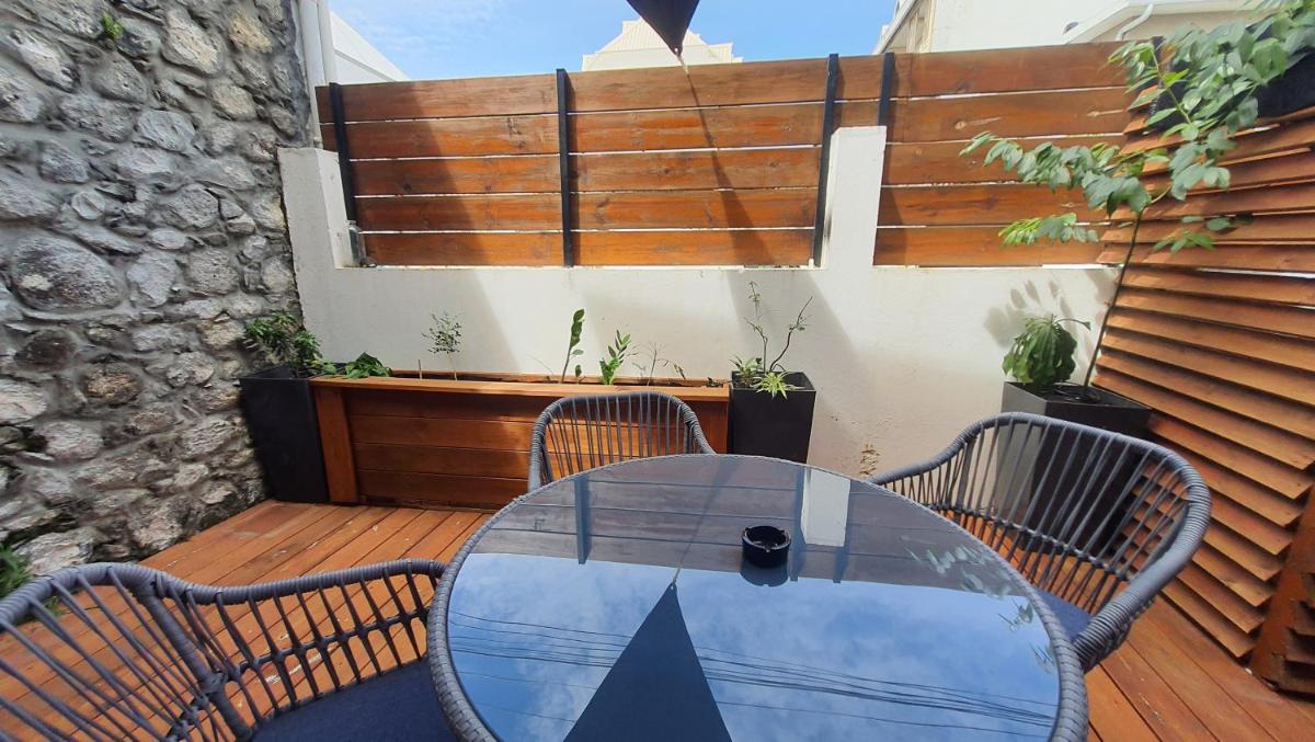 1A - Chambres et Appartements au calme - Centre St Denis - Barachois - Housity
