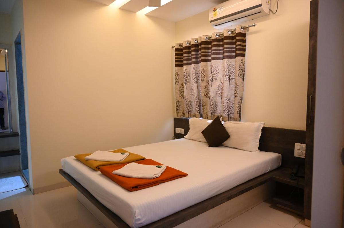 Hotel Ramkrishna Inn - Housity