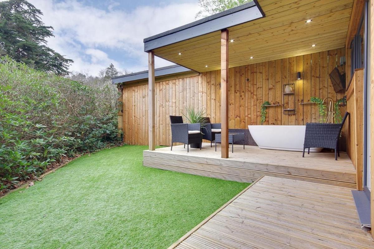Little Paddock - Housity
