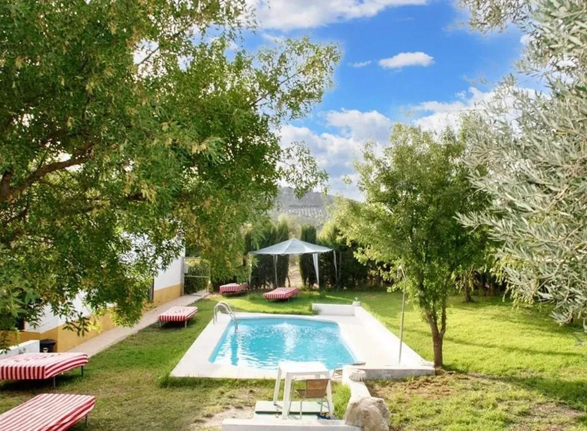 Exceptional villa with pool in Villanueva del Trabuco - Housity