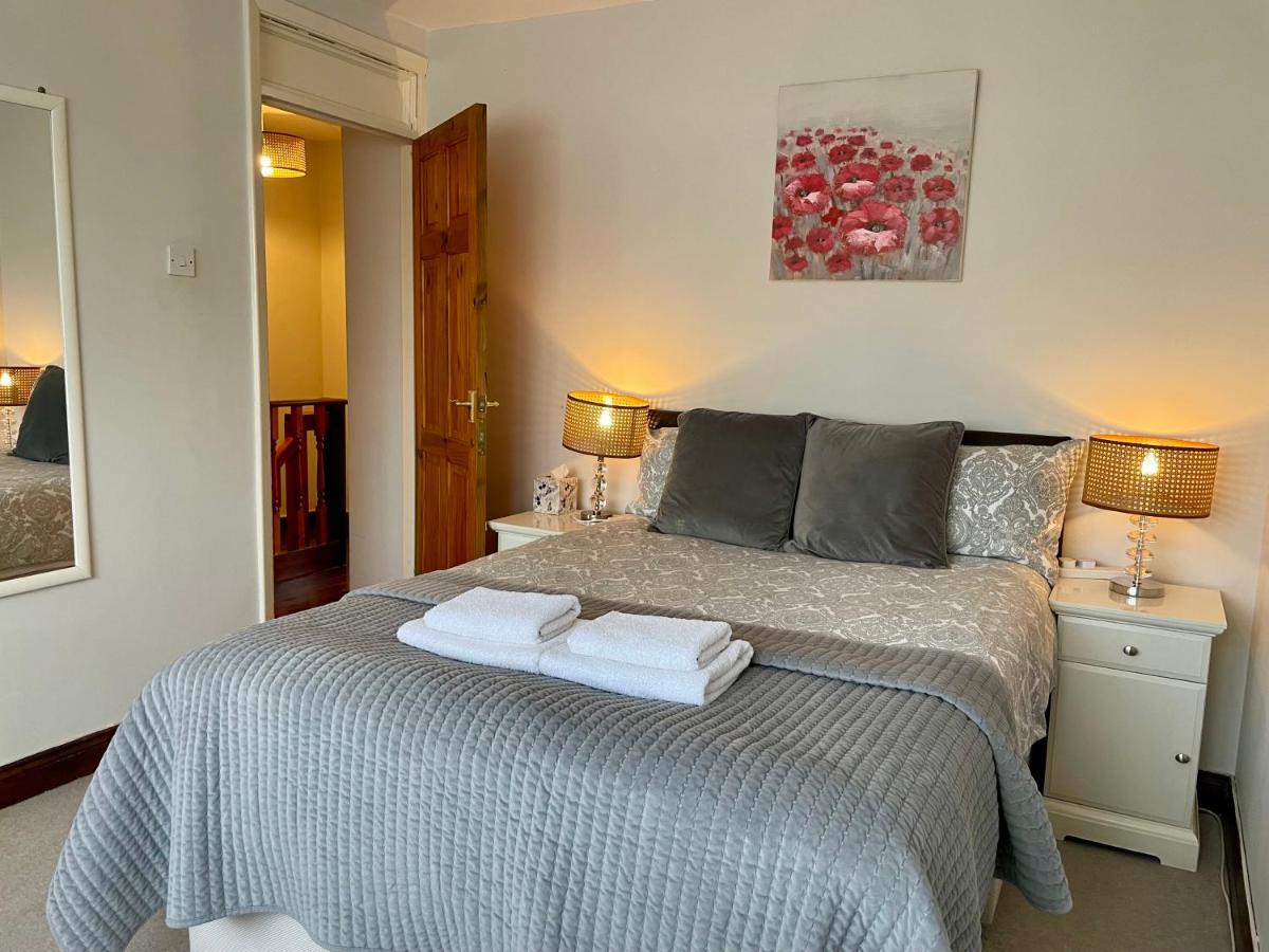 Somers House - pet friendly & parking - Housity