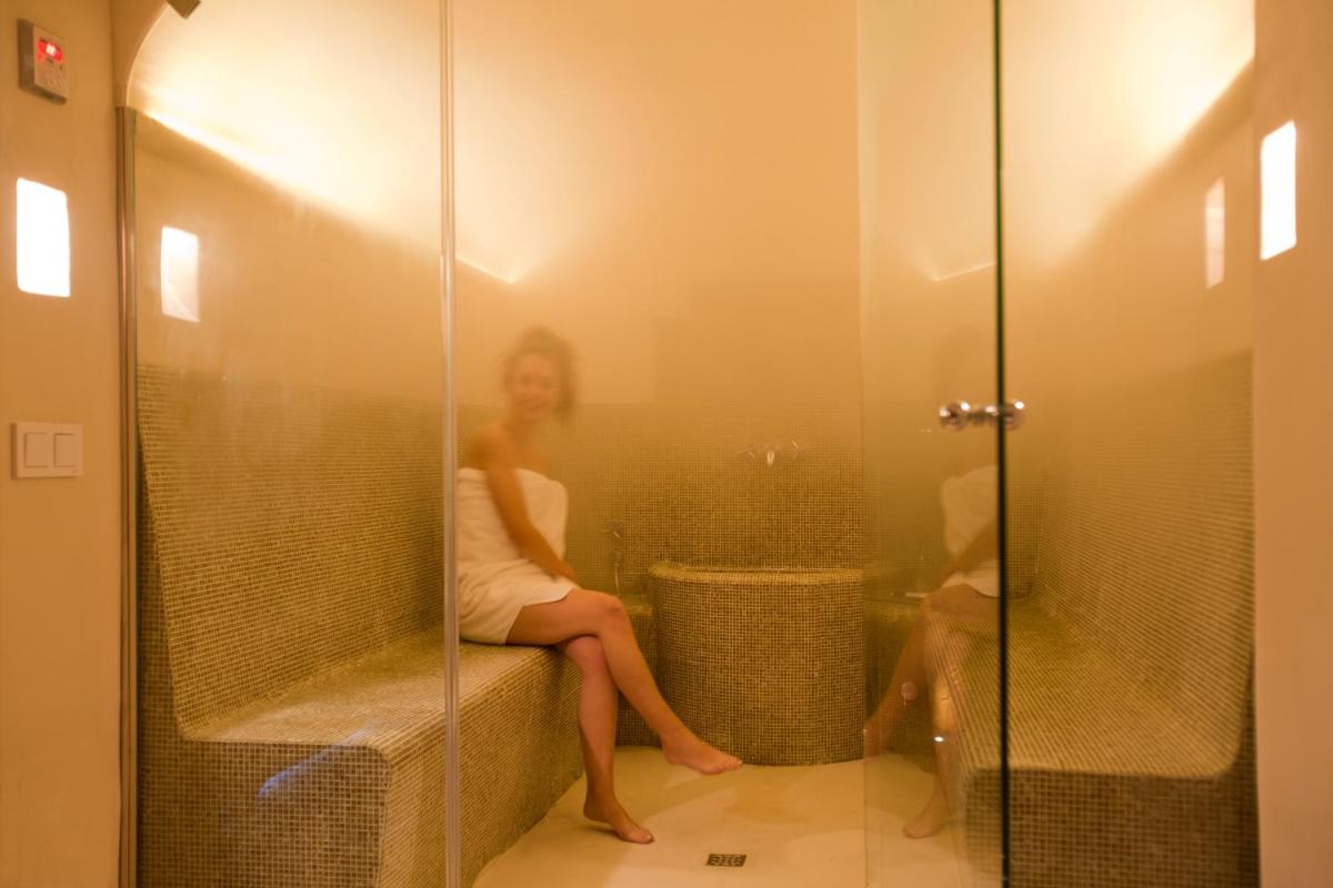 Un baño de Hotel & Restaurant Jardi d'Artà