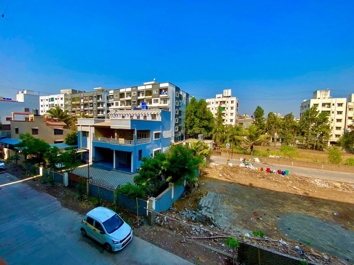 2 BHK AC Apartment - Housity