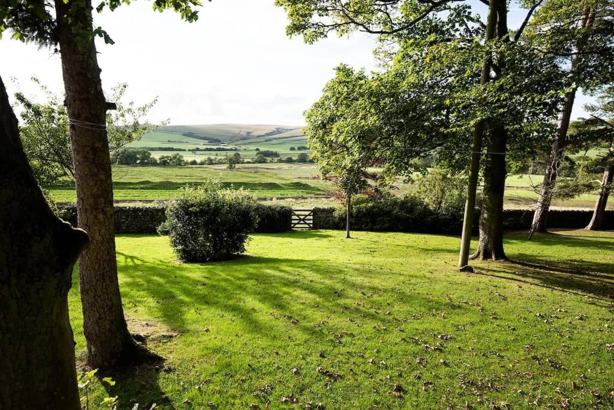 Broadgate House & Steading - Housity