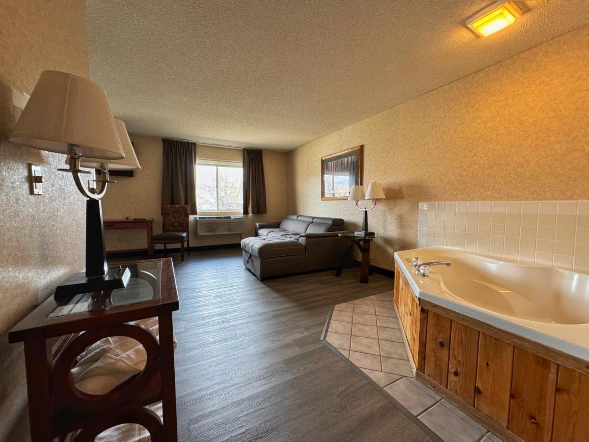 Stay Wise Inn Cedaredge - Housity