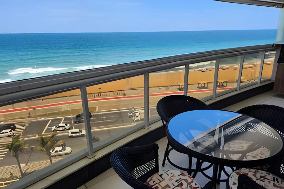 Vista Mar Apartamento em Armação - Housity