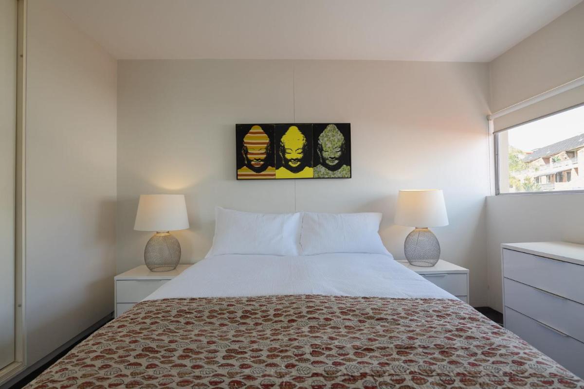 The Gem-Executive Potts Point Harbourview Stunner - Housity