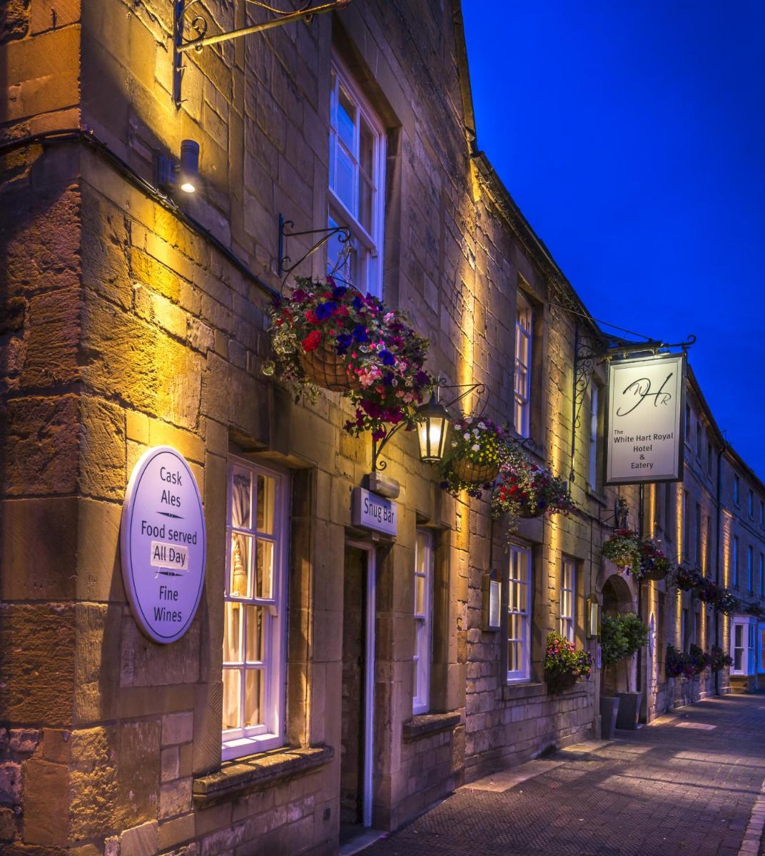 The White Hart Royal, Moreton-in-Marsh, Cotswolds - Housity