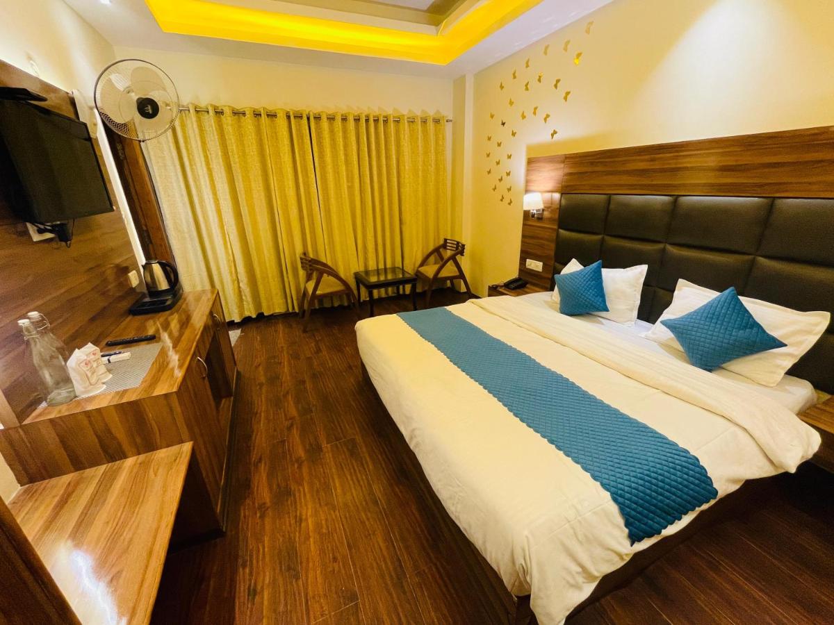 Amrit Villa (Formerly known as Aarti Villa) - Housity