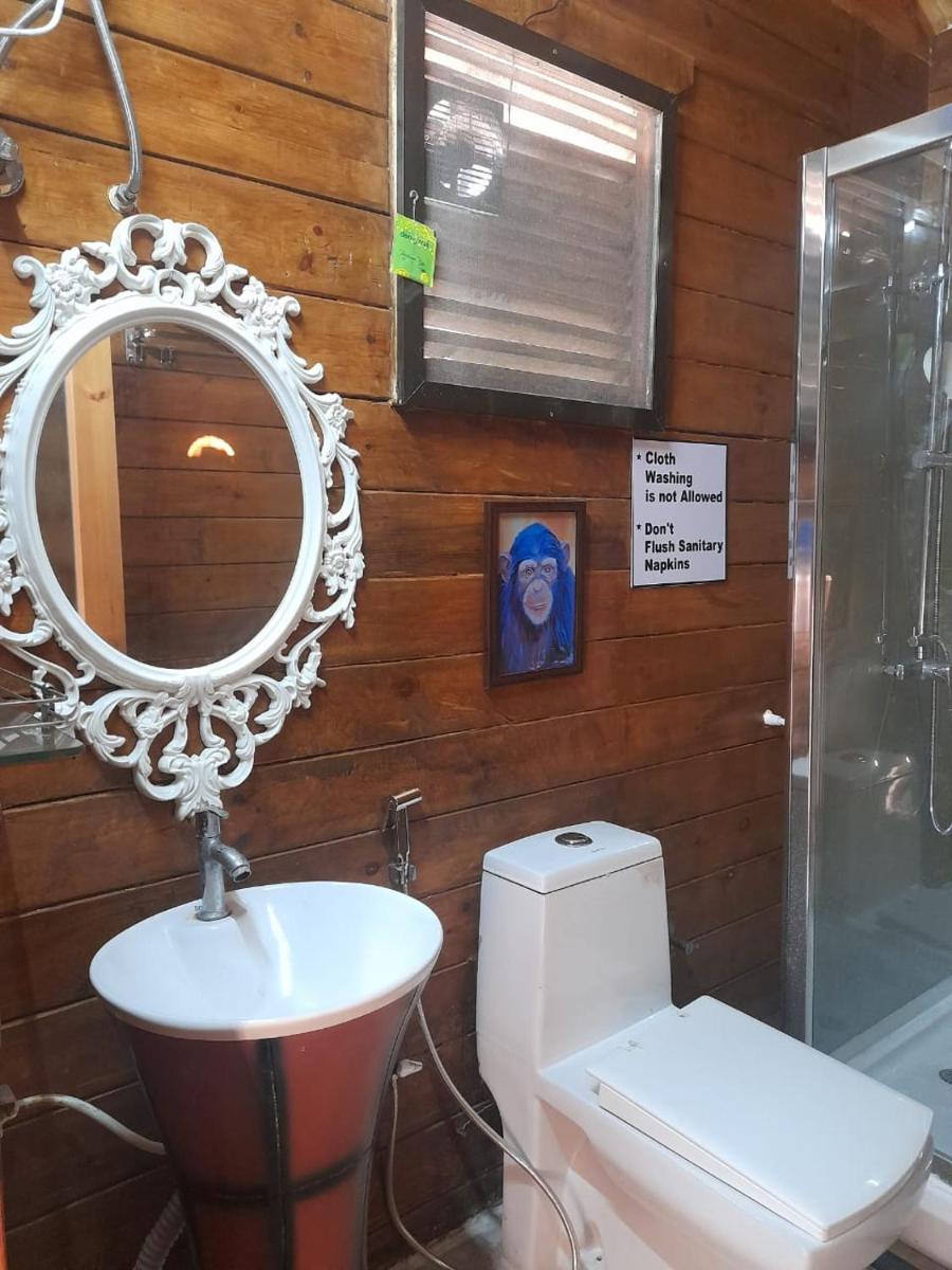 Coastal Bay Inn - Housity