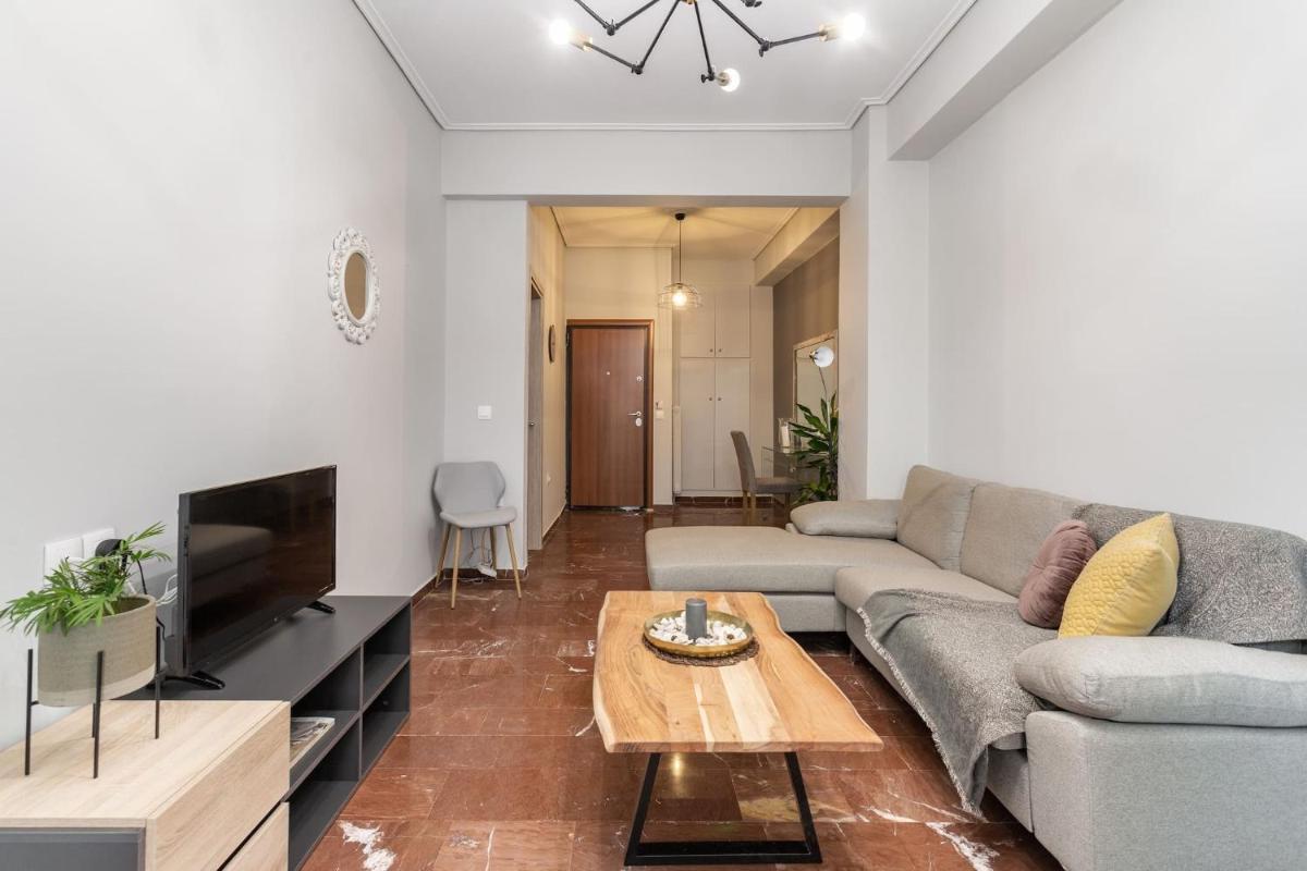 Suitetrails - Explore History from a Chic Central Apartment