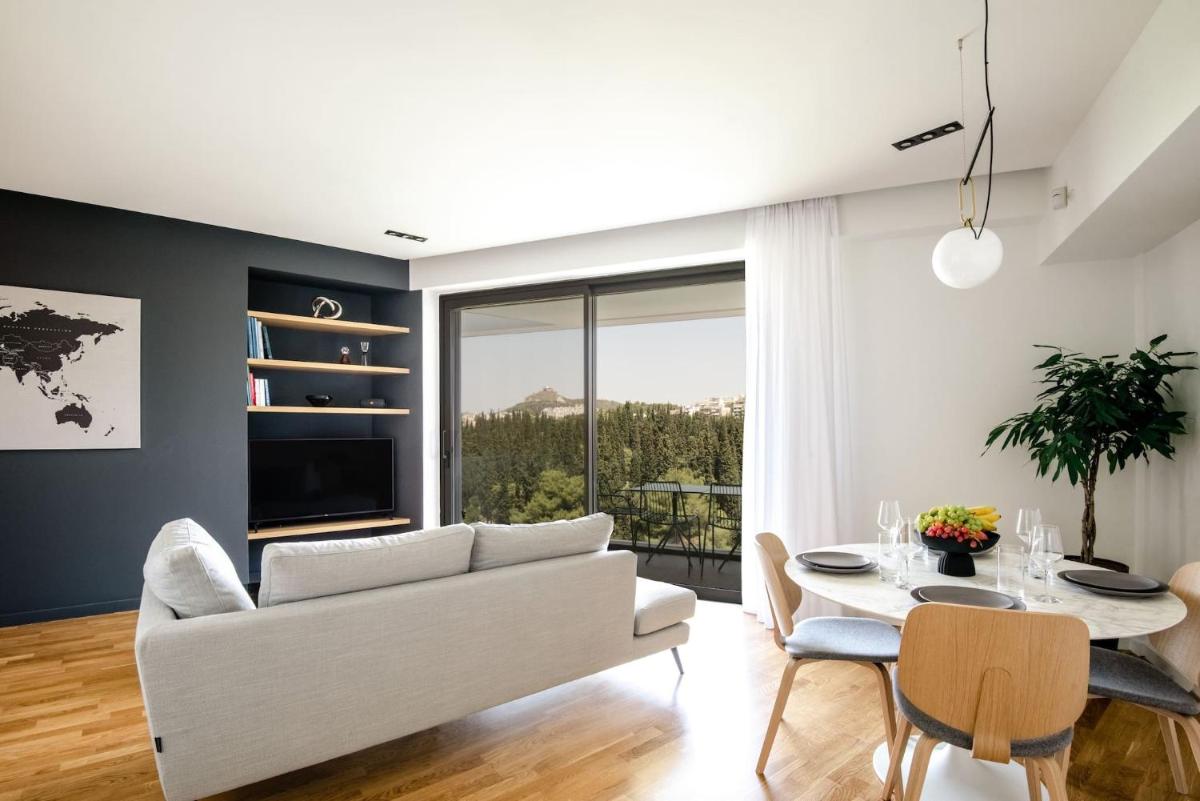 Suitetrails - Kalypso, Urban Apartment with Unique Views of The Acropolis!