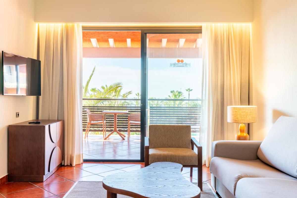 Zona de estar de Puerto Antilla Grand Hotel