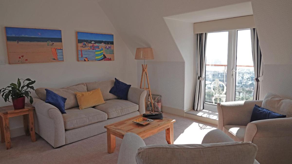 The Lookout at Lauriston - Housity