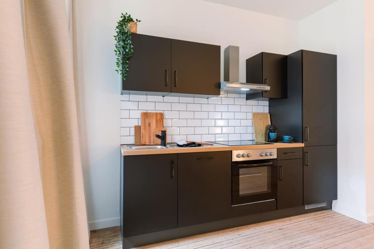 Huswell - Spacious and warmly furnished apartment - Housity