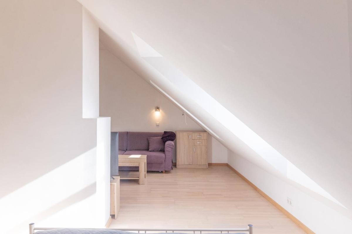 Revalia T1 Airport-Bus station Studio - Housity