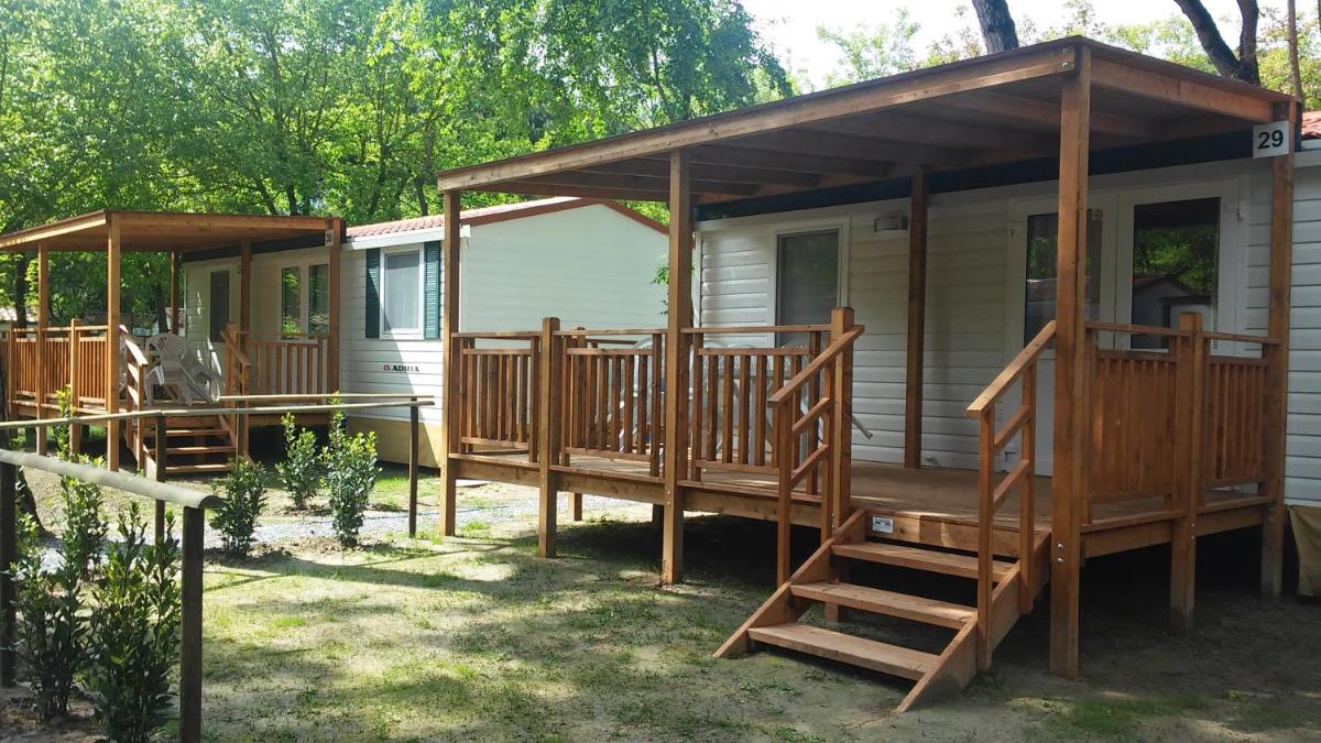 Piomboni Camping Village - Housity