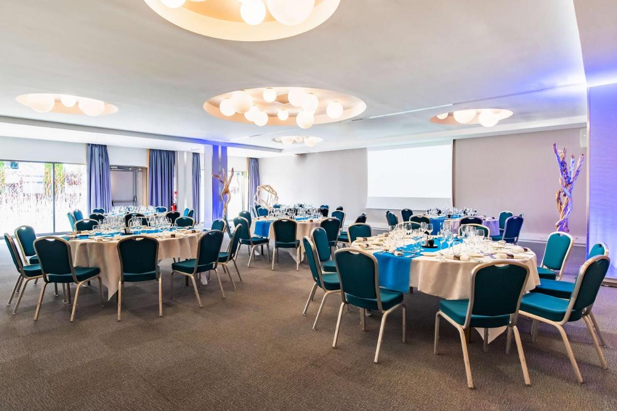 Espace de conférence ou salle de réunion dans l'établissement Radisson Blu Hotel Toulouse Airport