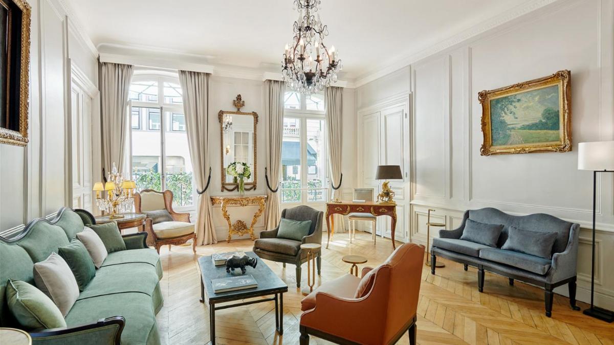 Coin salon dans l'établissement Hôtel Lancaster Paris Champs-Elysées