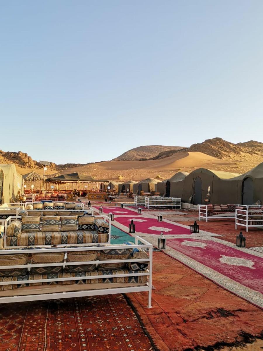 Desert Camp in Zagora - Camel ride - Easy & Affordable Stays - Housity