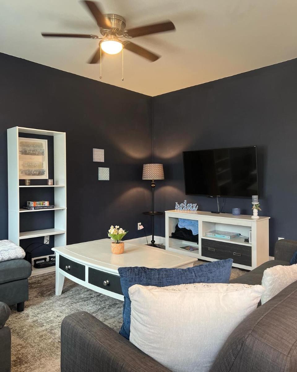 Charming Urban Oasis - Housity