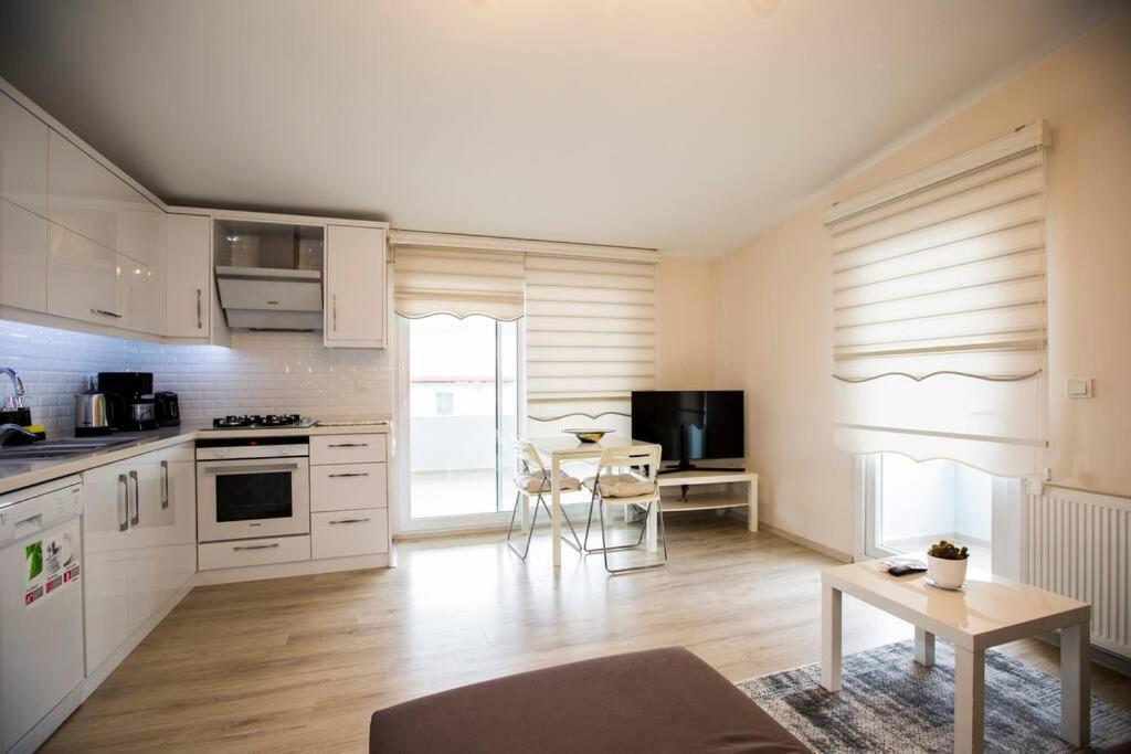 Limon Ağaçlı Ev - Urla - Housity