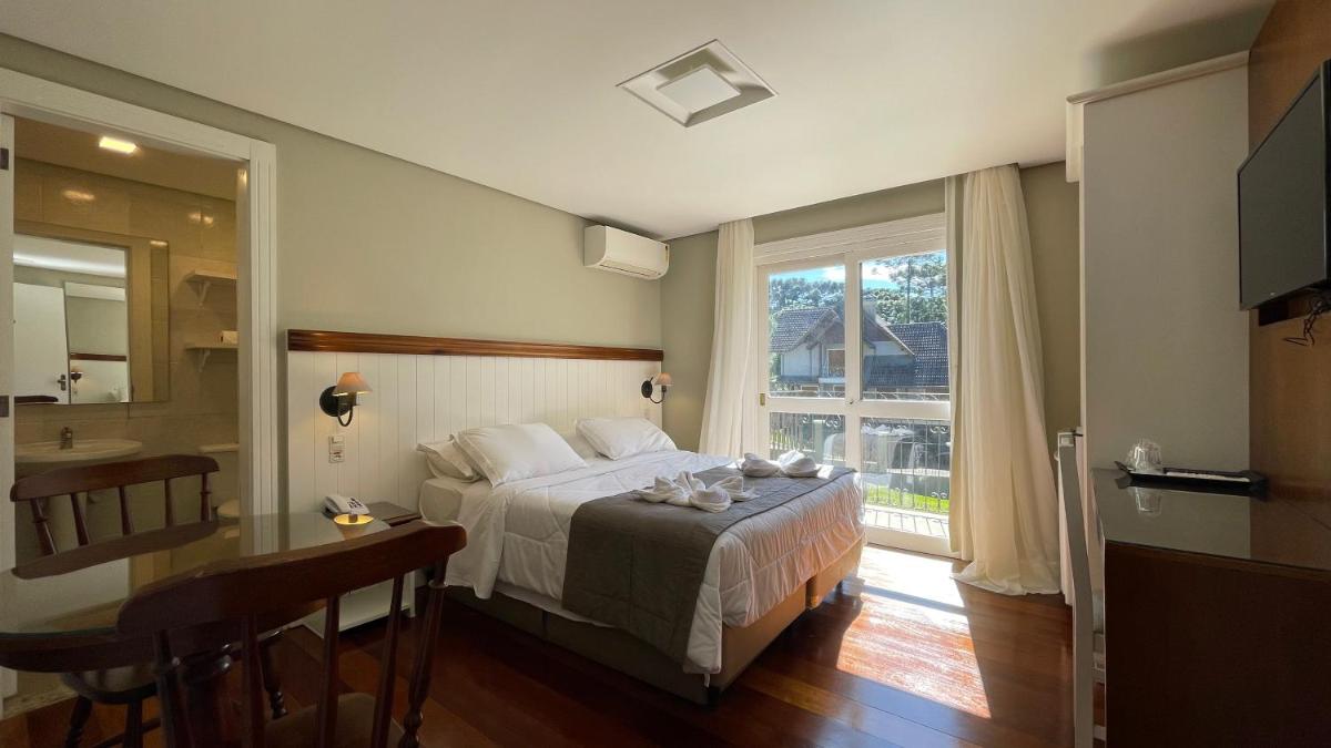 Pousada Golden Hills - Housity