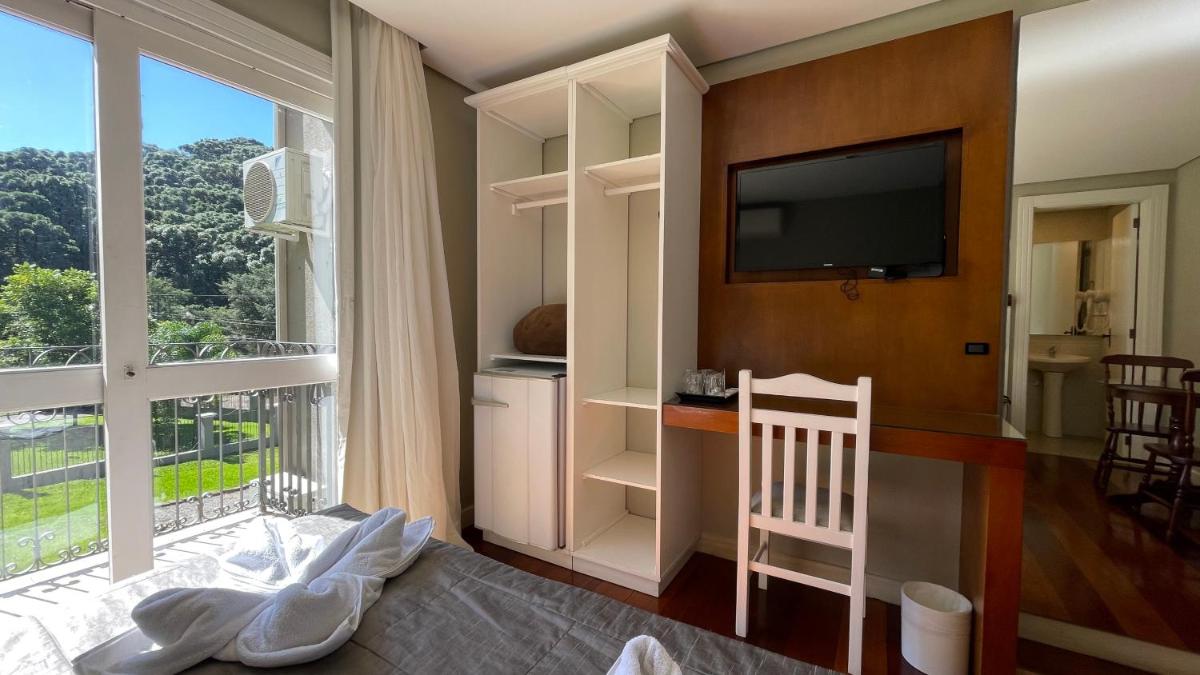Pousada Golden Hills - Housity
