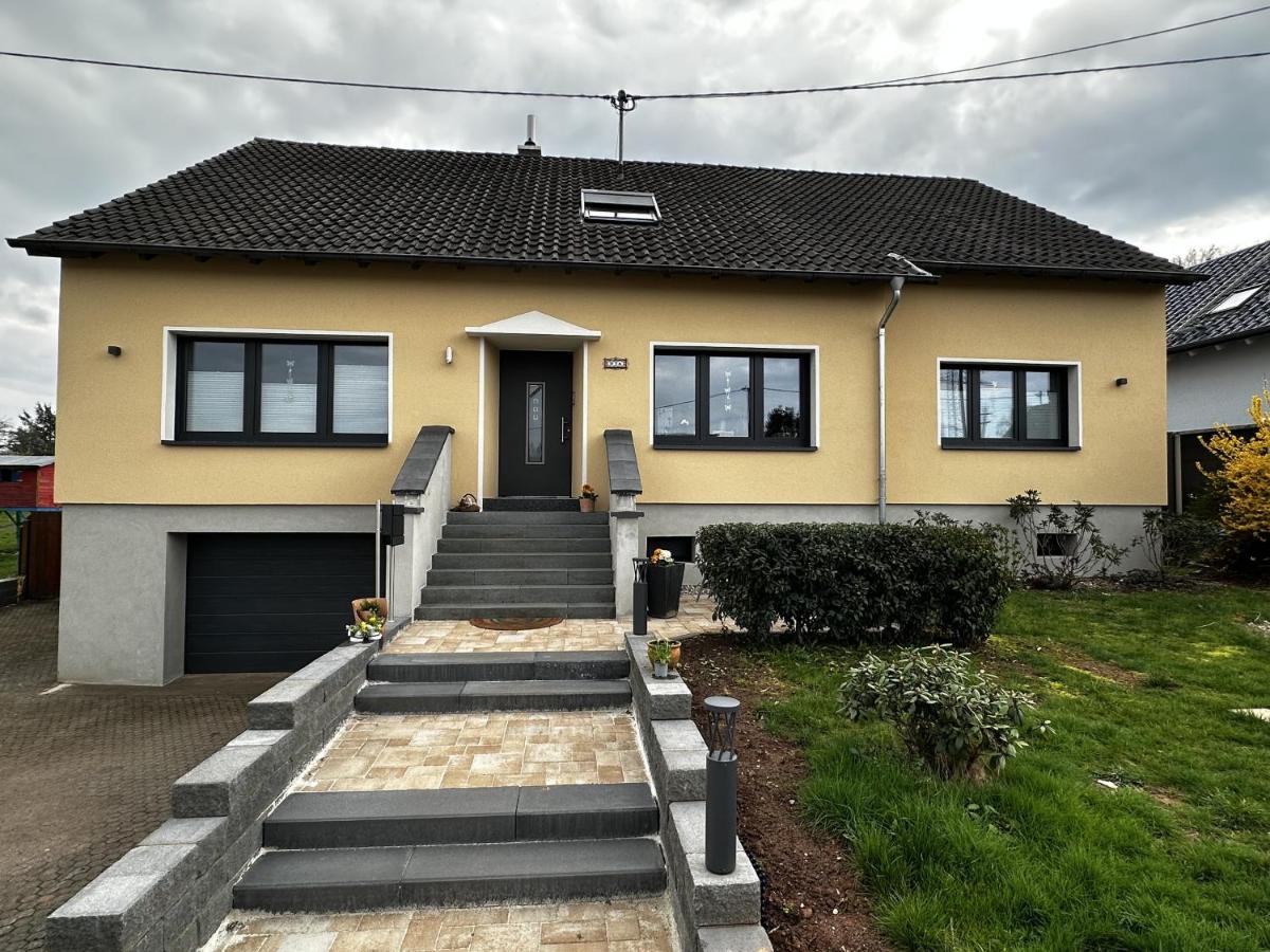 Haus Alt - Housity
