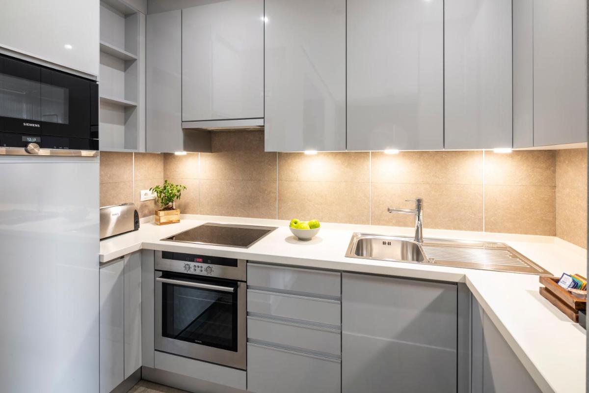 A cozinha ou kitchenette de Wyndham Grand Algarve
