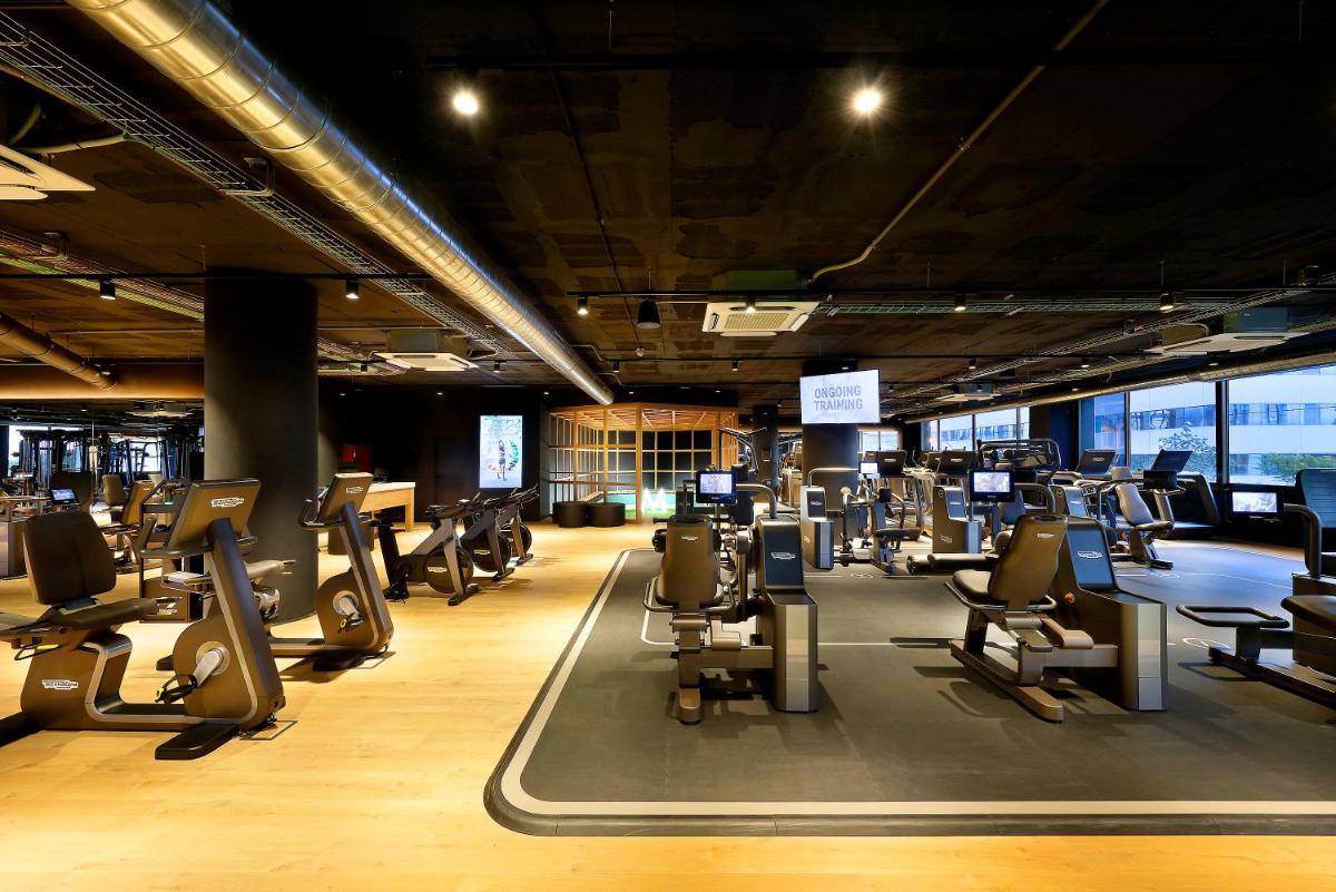Gimnasio o instalaciones de fitness de Hesperia Barcelona Sant Just