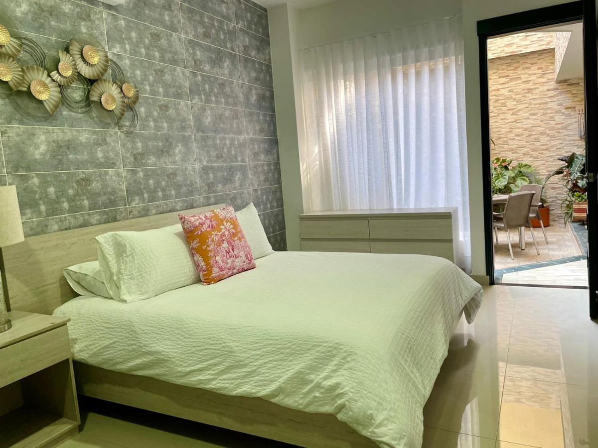 The Place Hotel Boutique - Housity