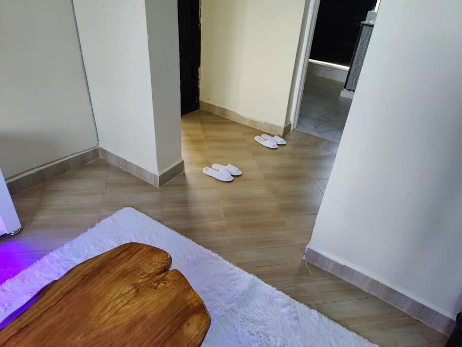 Mupa's Luxury Condo I - Housity