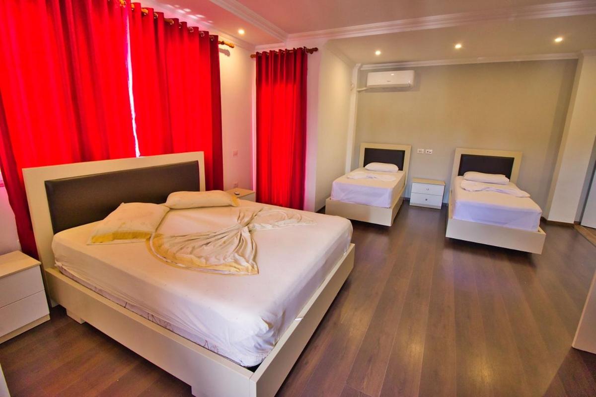 Veal Hotel - Housity