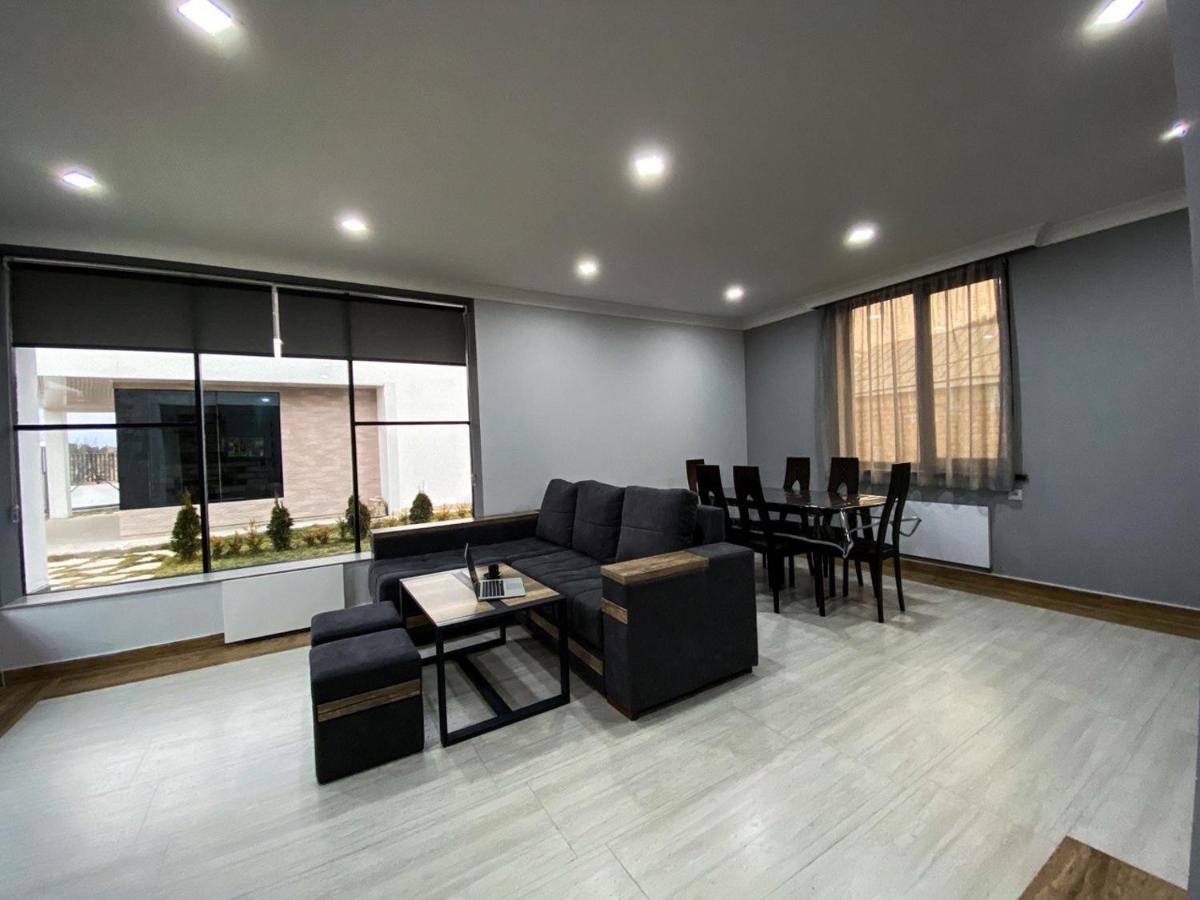 MODERN HOUSE 1 - Housity