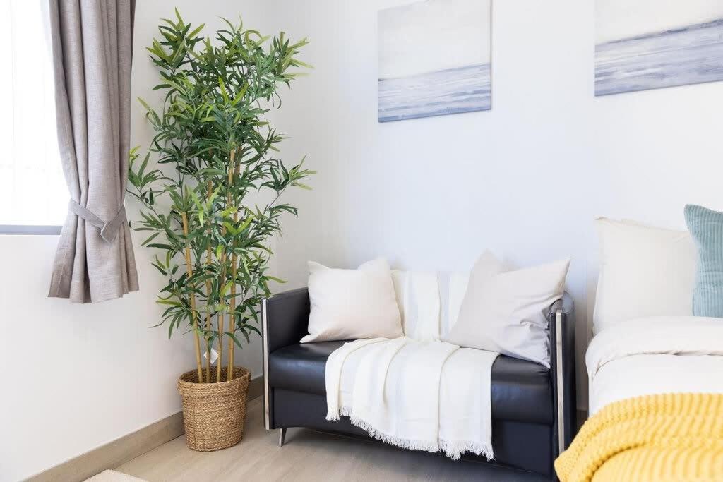 A Cozy & Stylish Beach Studio, 5min walk to Bondi Beach - Hizvo