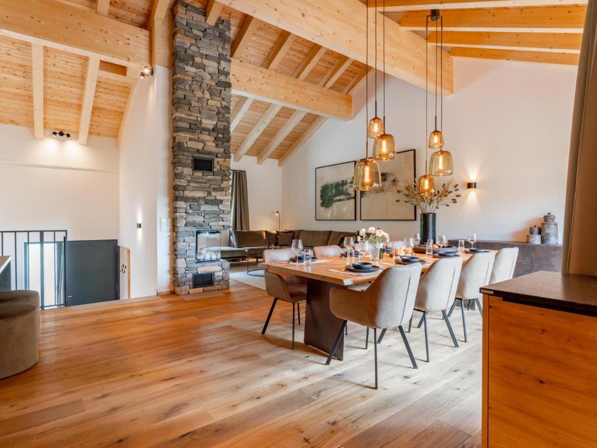 Silas Mountain Chalet - Housity