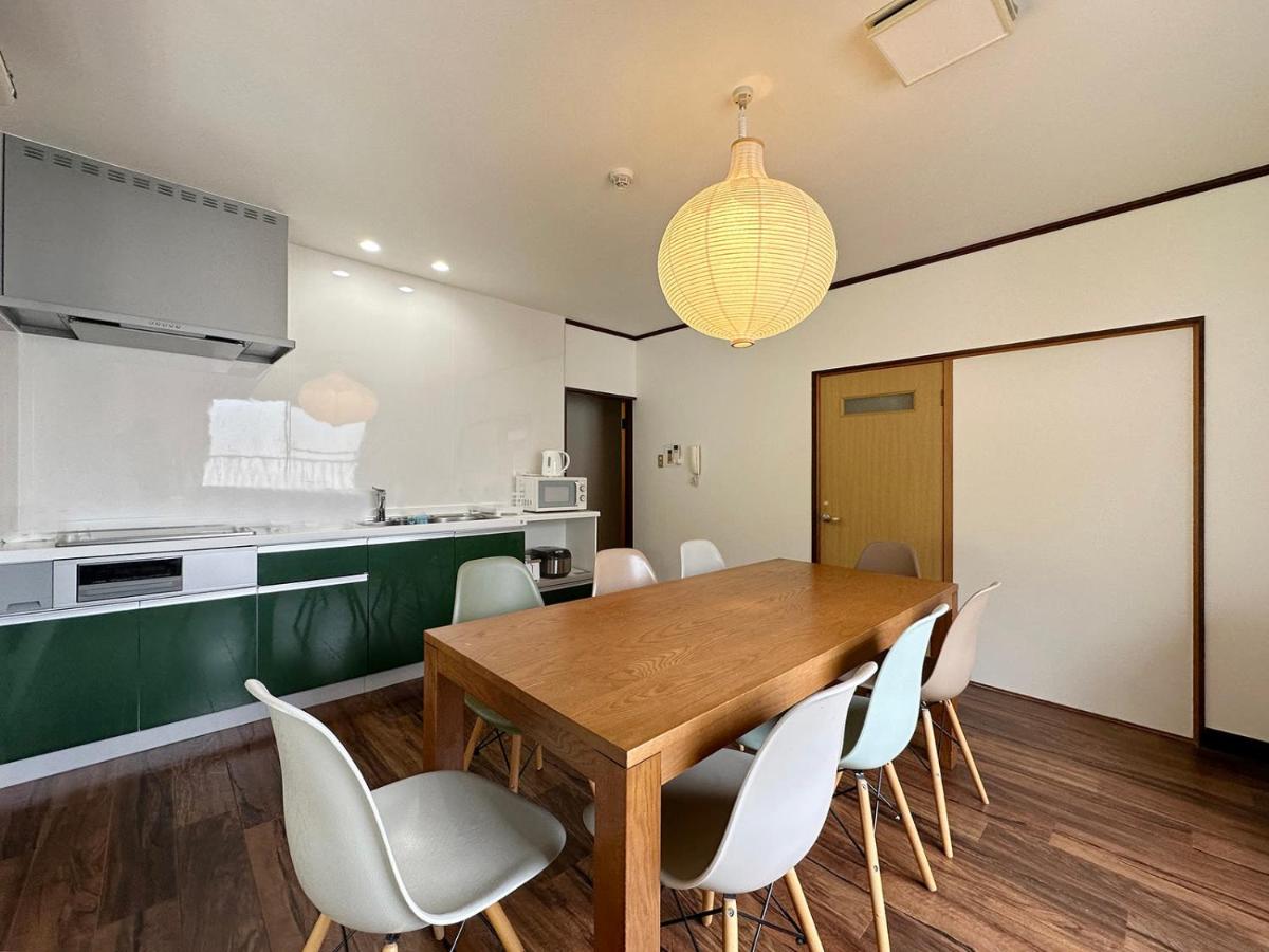 bHOTEL Kaniwasou 301 Minute walk from Miyajima Pier for 11ppl - Housity