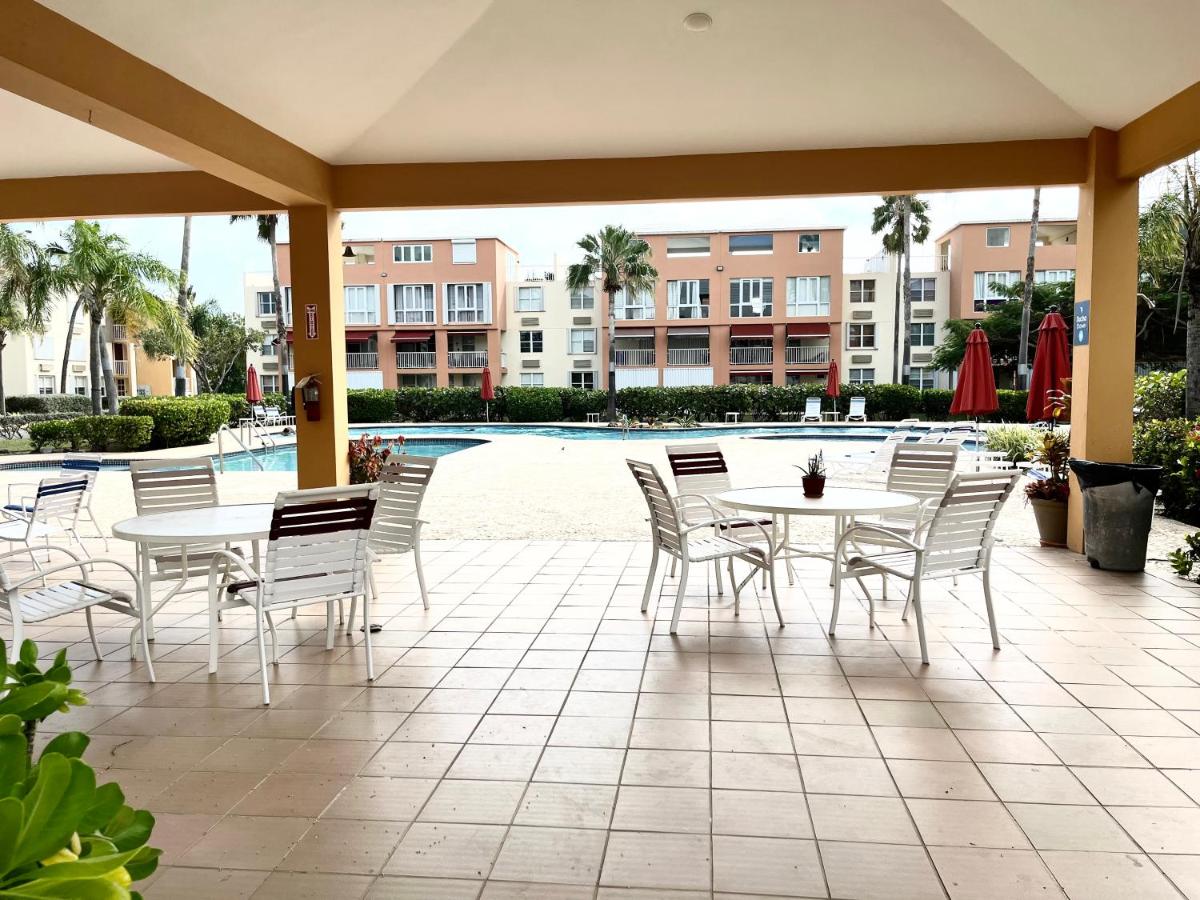NEW! Hidden Gem - Beach + Pool + Penthouse Terrace Amazing view of the Ocean and Rainforest - Housity